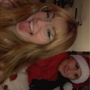 Meet your Posher, Lydia